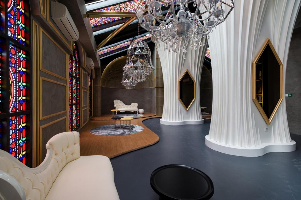 الشقق الفندقية كوالالمبورفي  Arte Mont Kiara المظهر الخارجي الصورة The interior of the nightclub